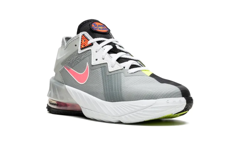 Nike Basketball XVIII Low 'Bugs vs Marvin - Space Jam'